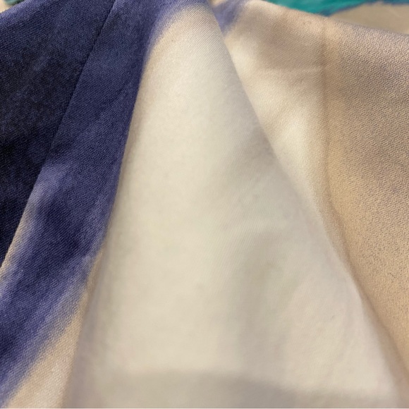 Tahari Mini Slight A-line skirt (Size 8) - Picture 5 of 6